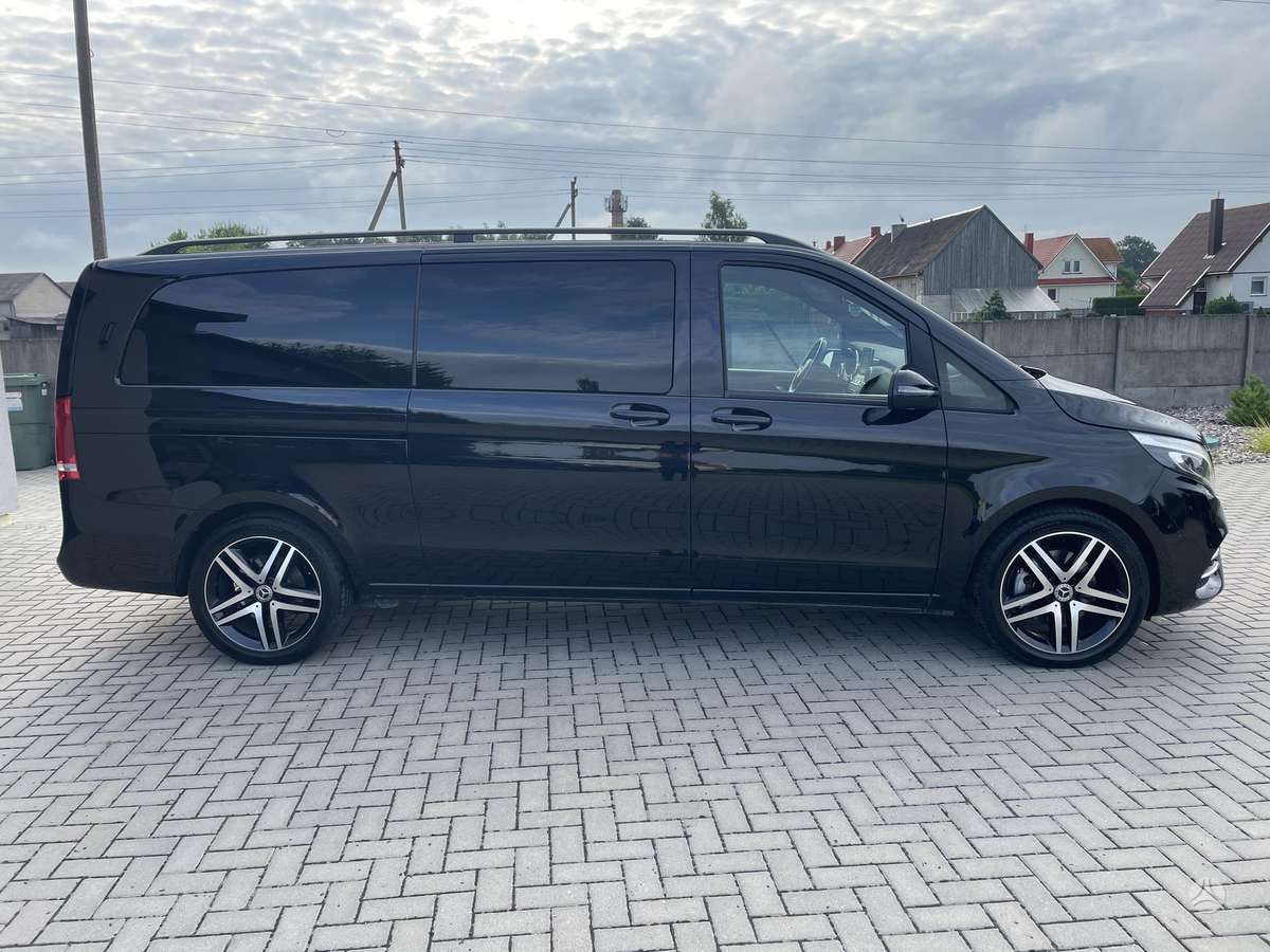 Mercedes-Benz V250 - 4