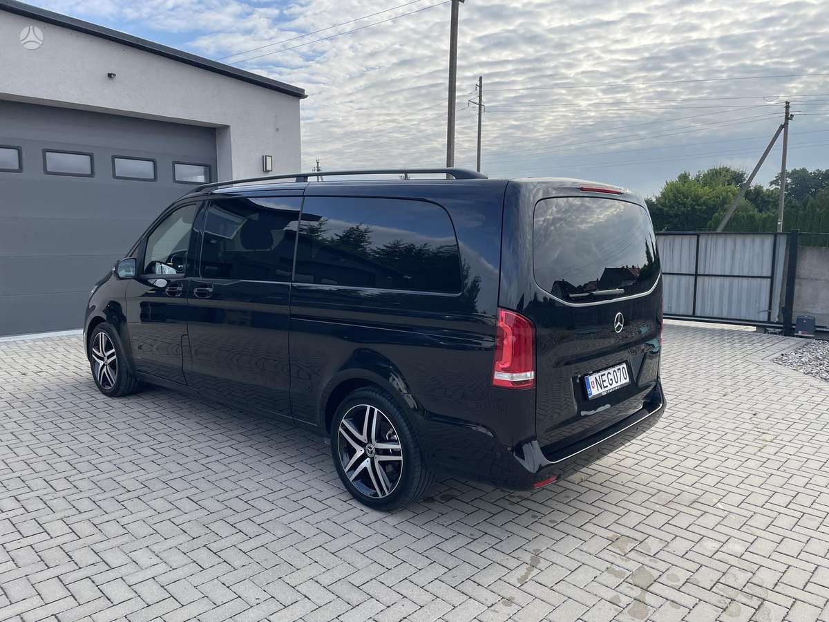 Mercedes-Benz V250 - 9