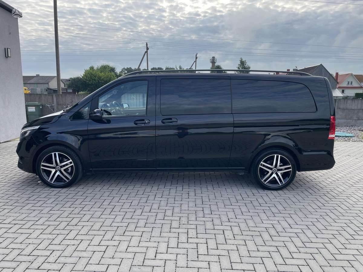 Mercedes-Benz V250 - 10