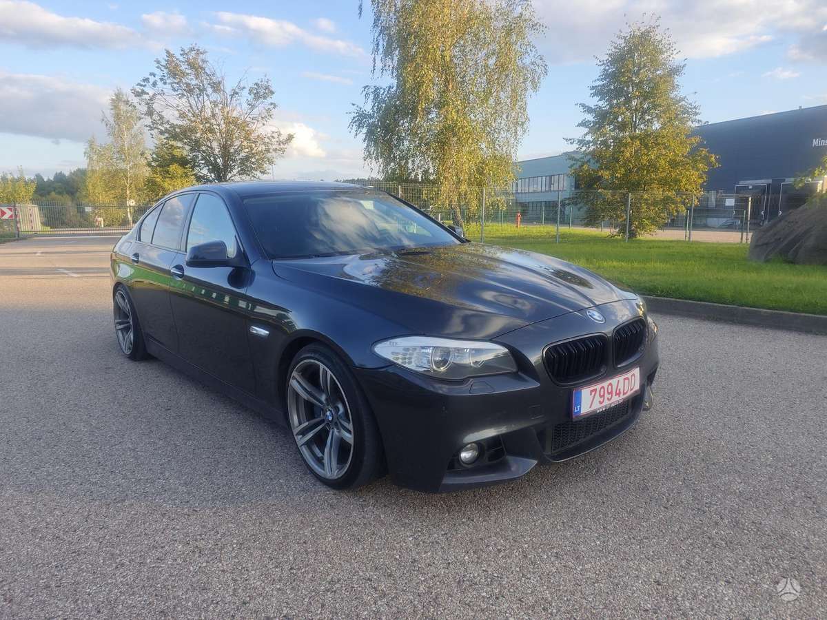 BMW 535, 3.0 l., Седан