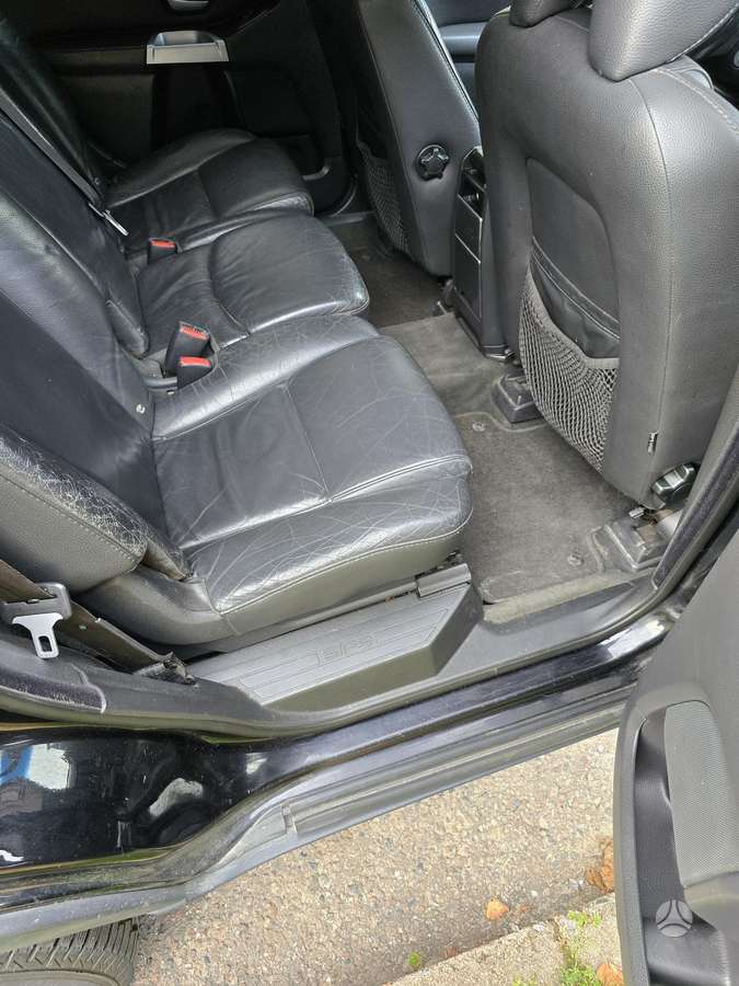 Volvo XC90 - 8
