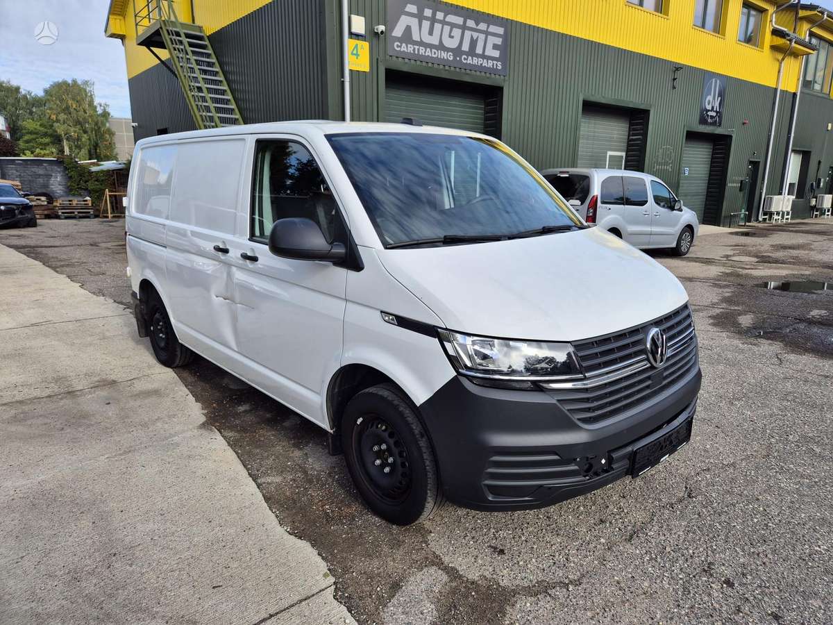 Volkswagen Transporter - 3