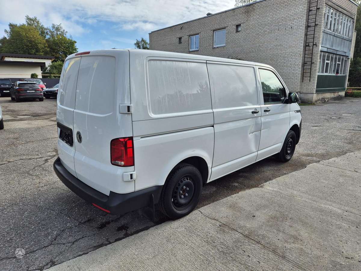 Volkswagen Transporter - 5