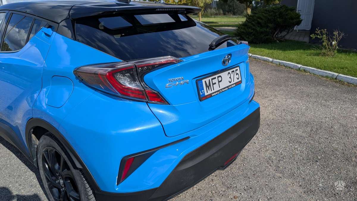 Toyota C-HR - 5