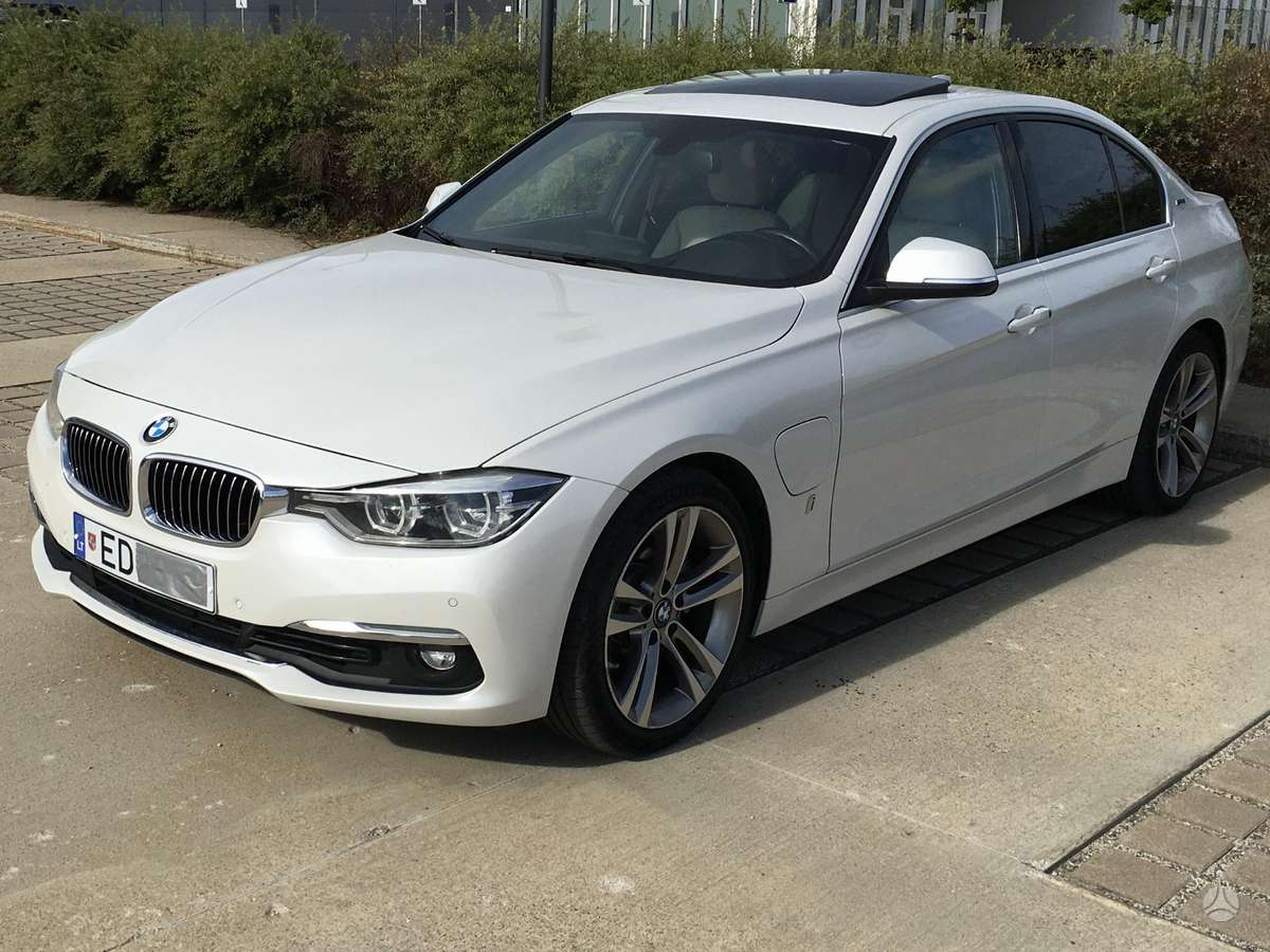 BMW 330 - 2