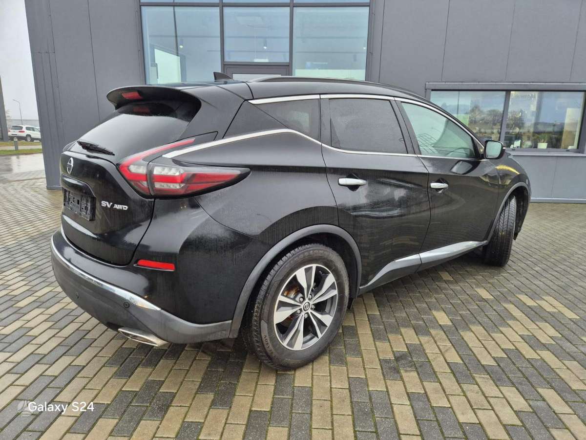 Nissan Murano - 4