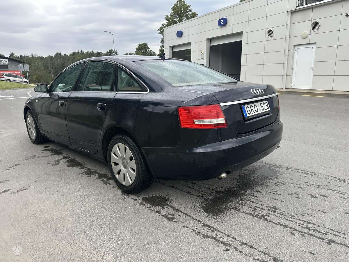 Audi A6, 2.0 l., Седан