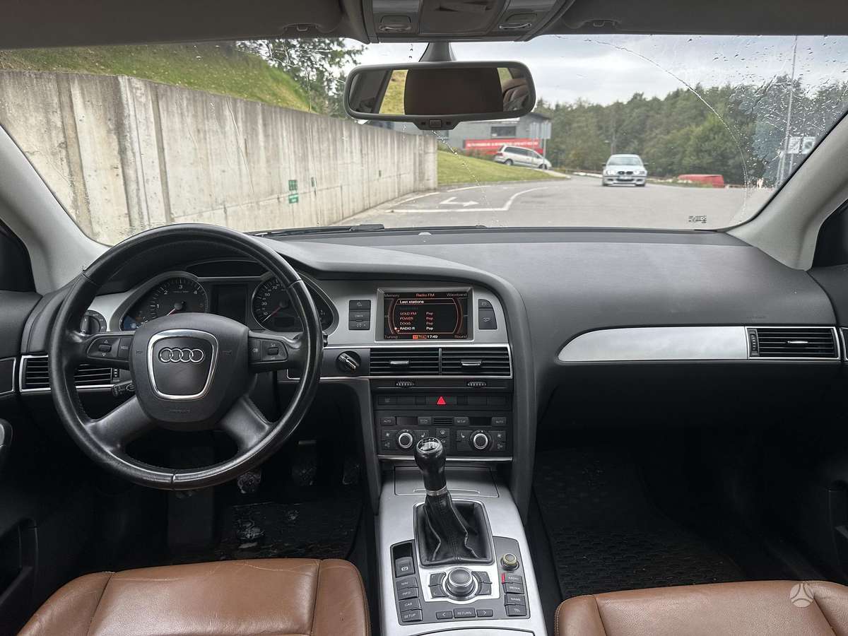 Audi A6, 2.0 l., Седан