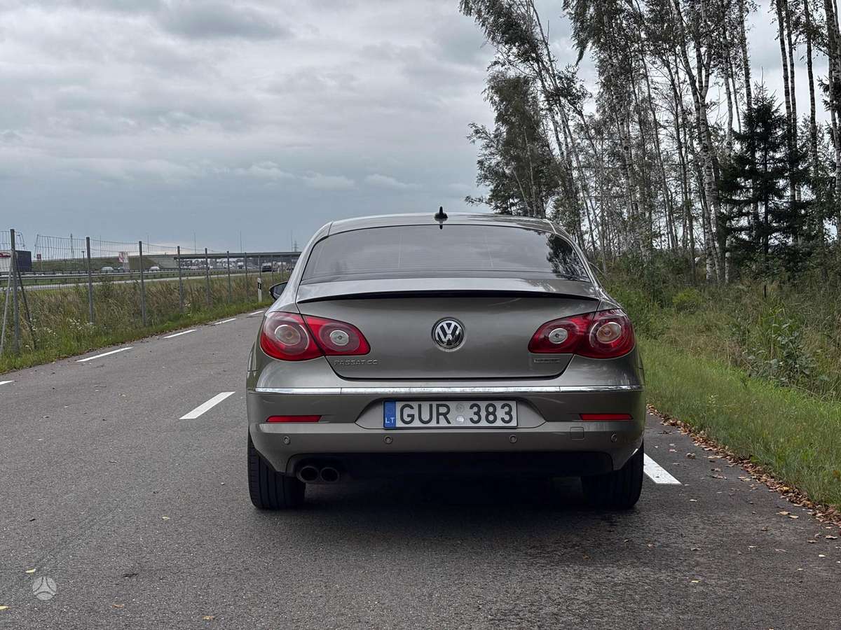 Volkswagen Passat CC - 4