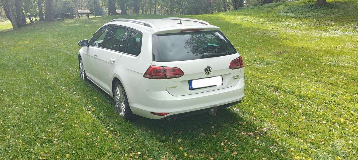 Volkswagen Golf - 3