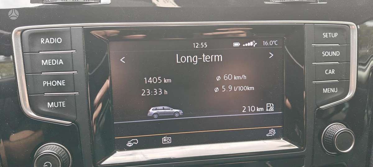 Volkswagen Golf - 11