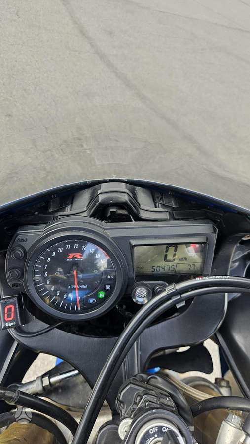 Suzuki GSX-R 750cc, superbikes