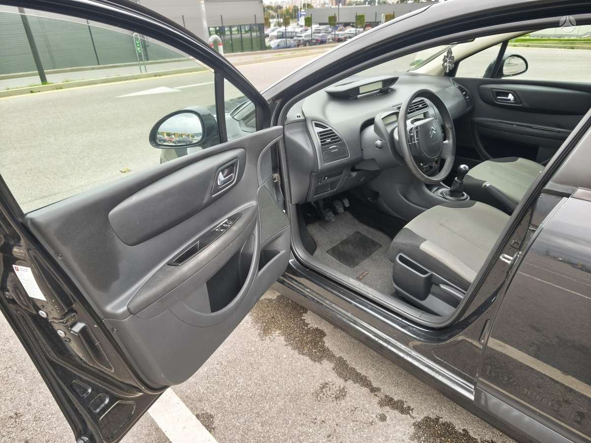 Citroën C4 - 11