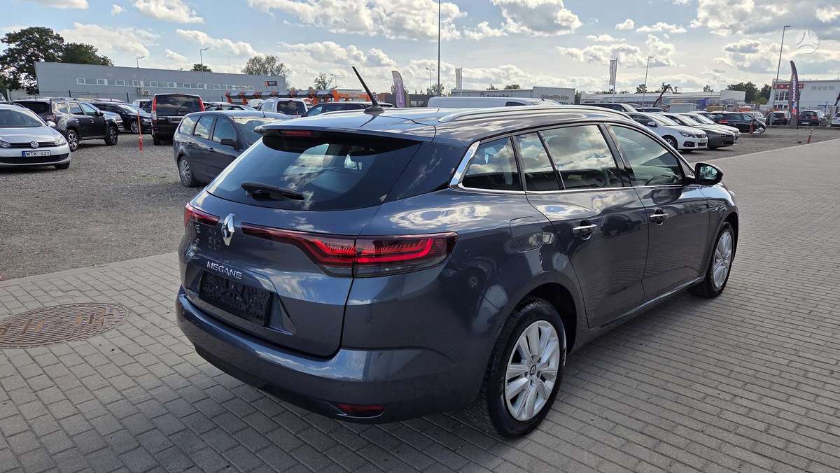 Renault Megane - 5