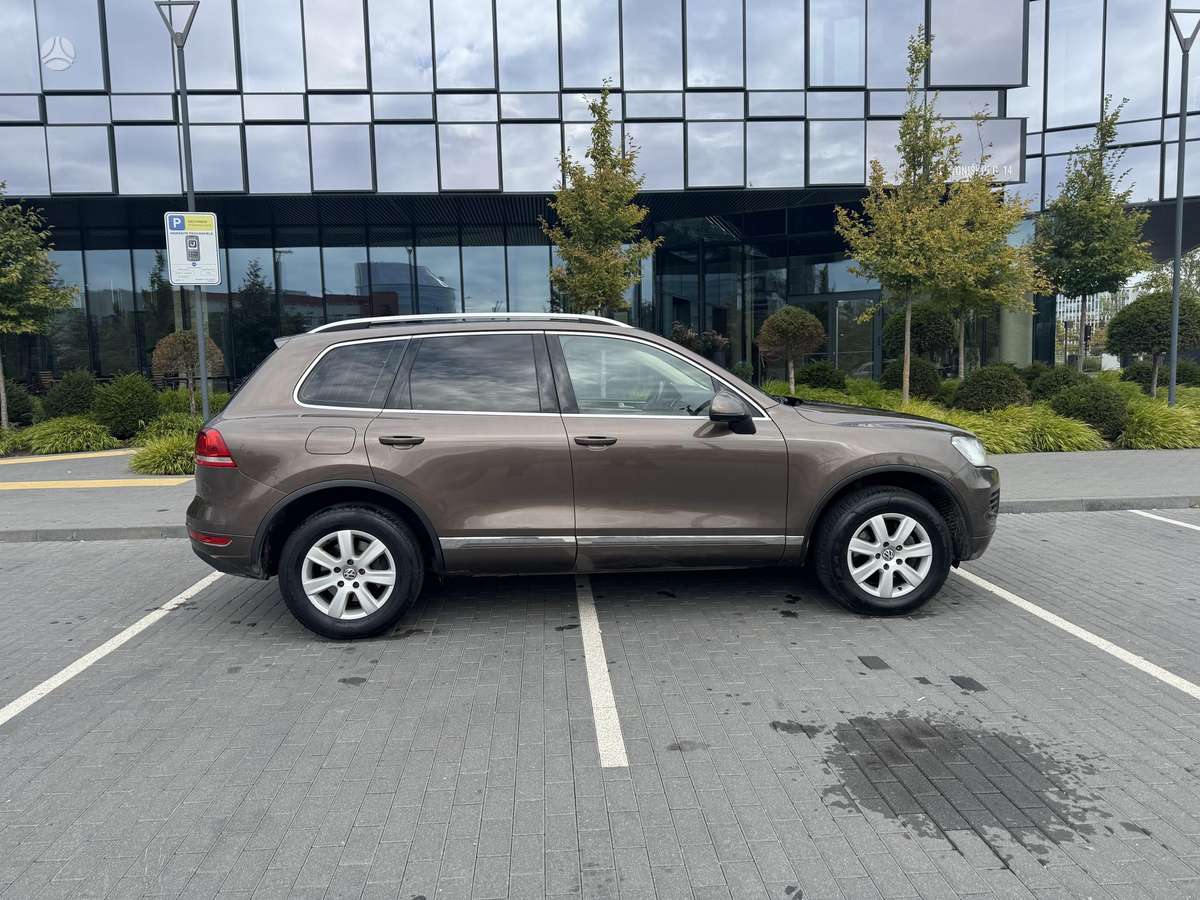 Volkswagen Touareg - 4