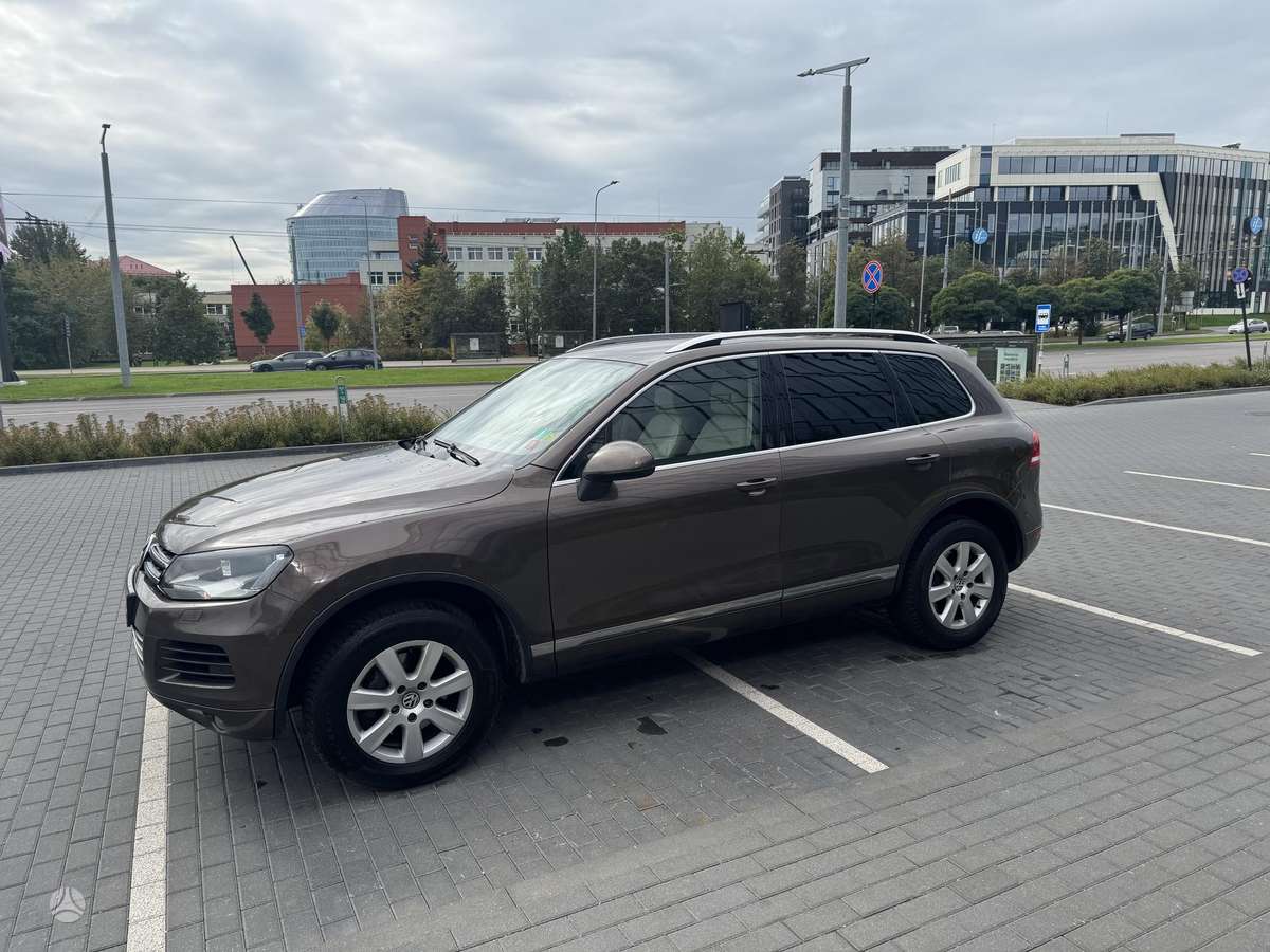 Volkswagen Touareg - 8