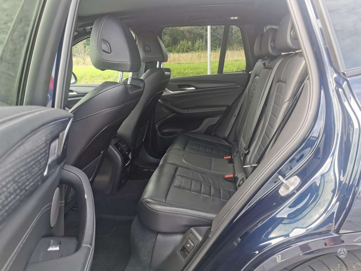 BMW X3 - 11