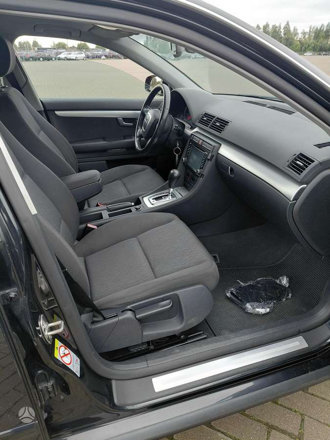 Audi A4 - 8