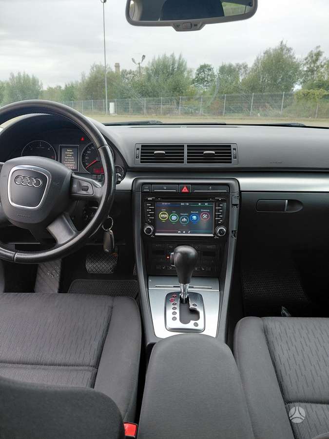 Audi A4 - 9
