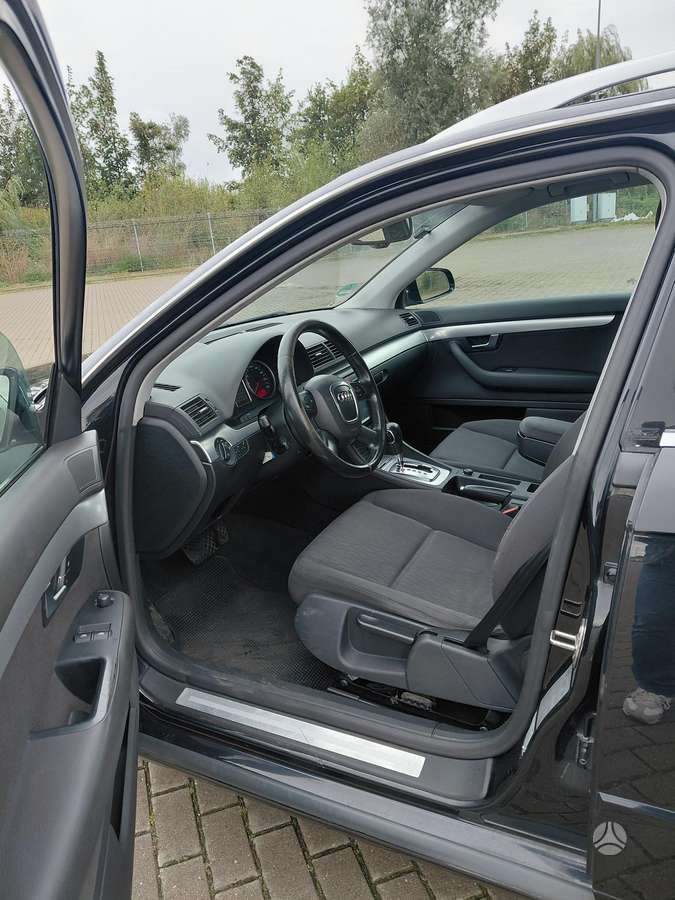 Audi A4 - 12