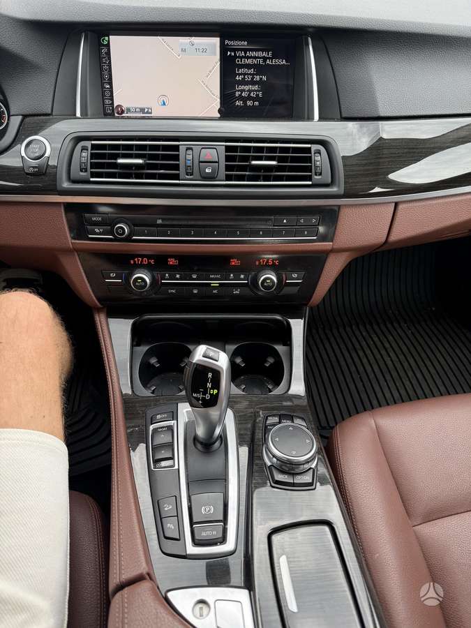 BMW 520 - 11
