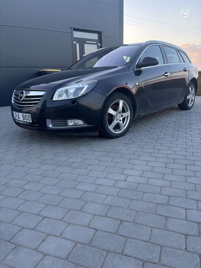 Opel Insignia - 2