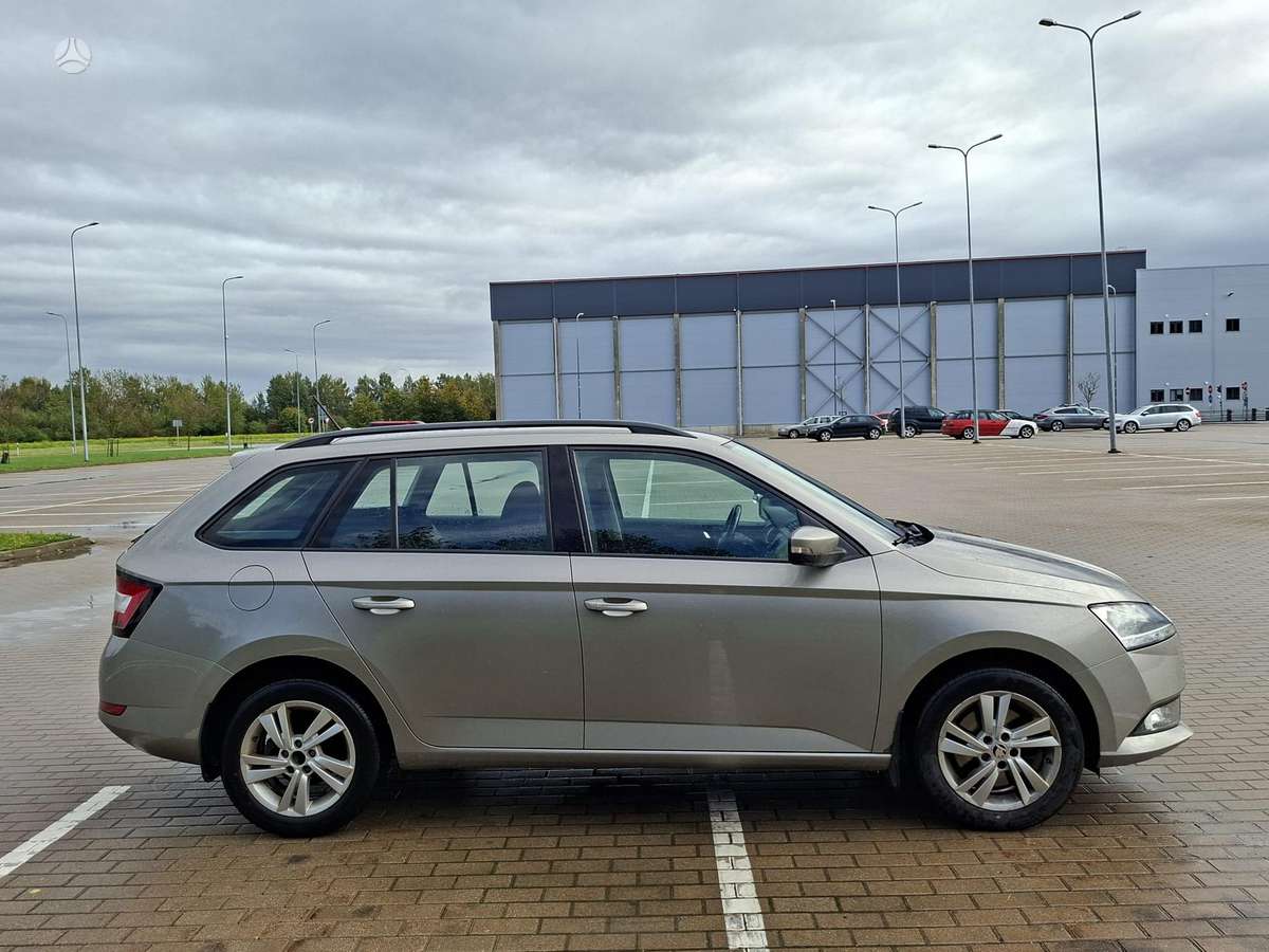 Škoda Fabia - 3