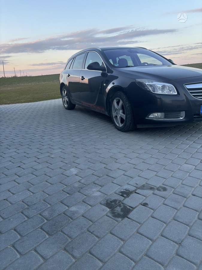 Opel Insignia - 8