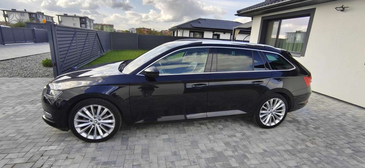 Škoda Superb - 4