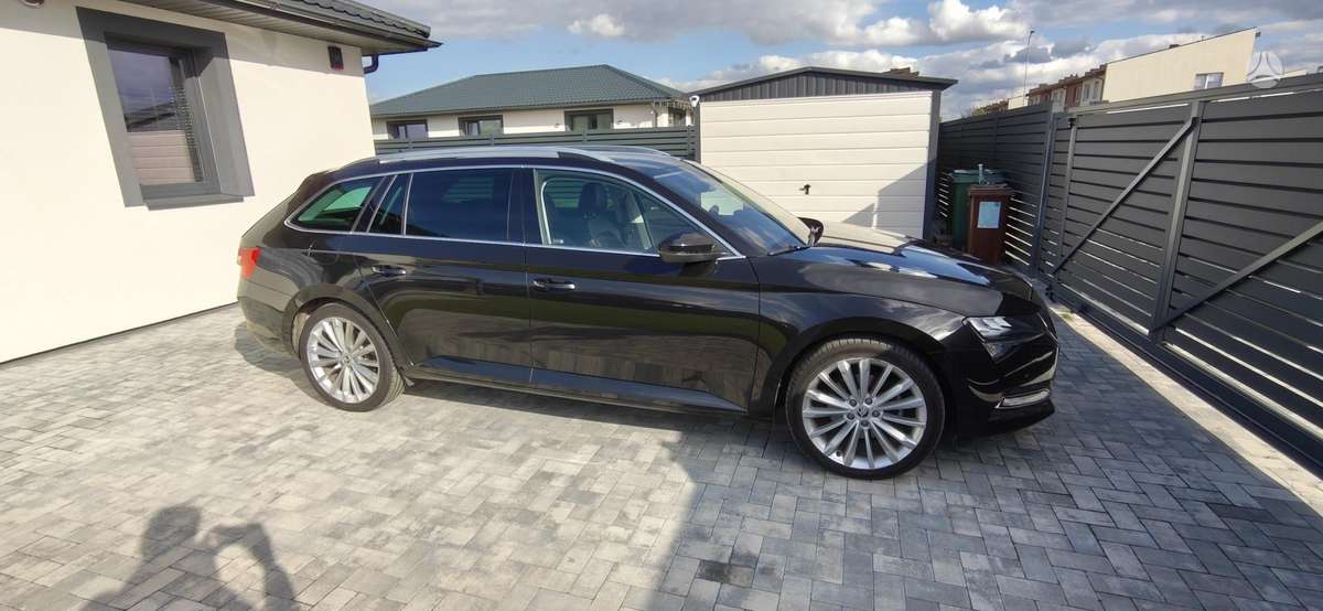 Škoda Superb - 11