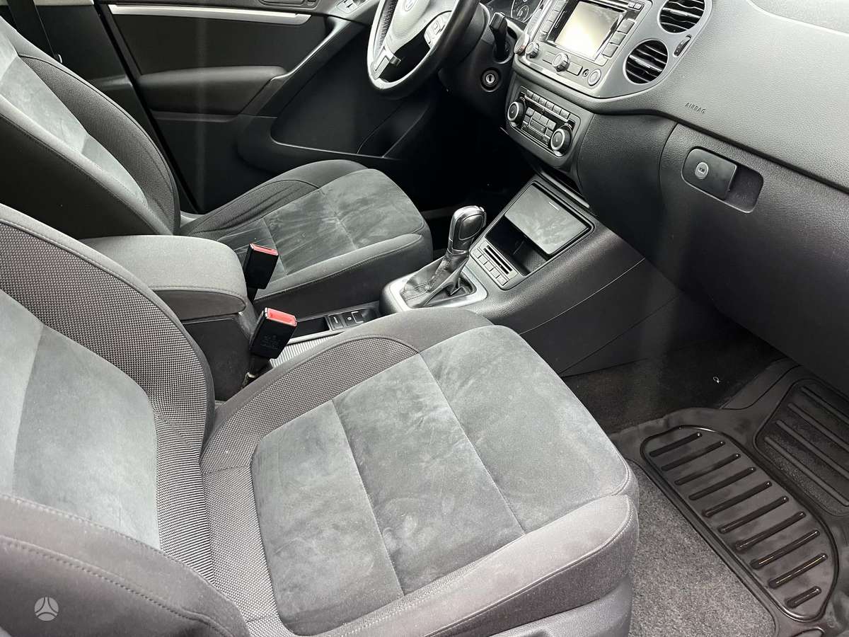 Volkswagen Tiguan - 9