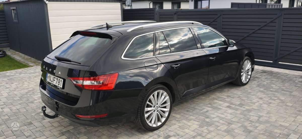 Škoda Superb - 9