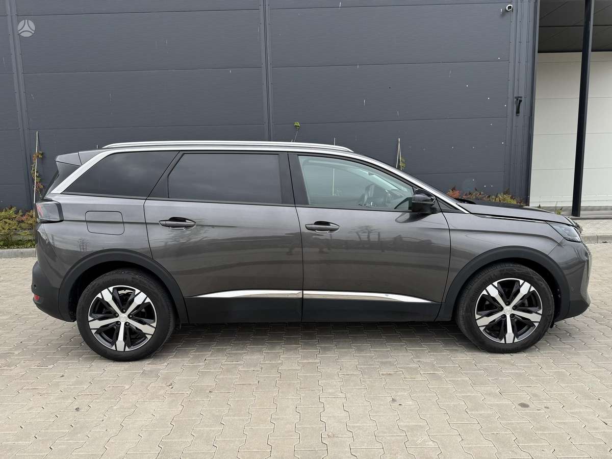 Peugeot 5008 - 3