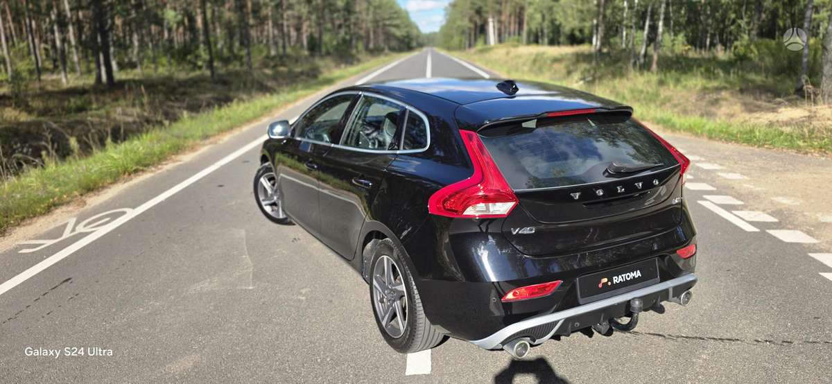 Volvo V40 - 8