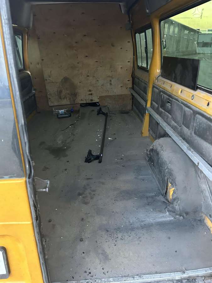 Ford Transit - 6