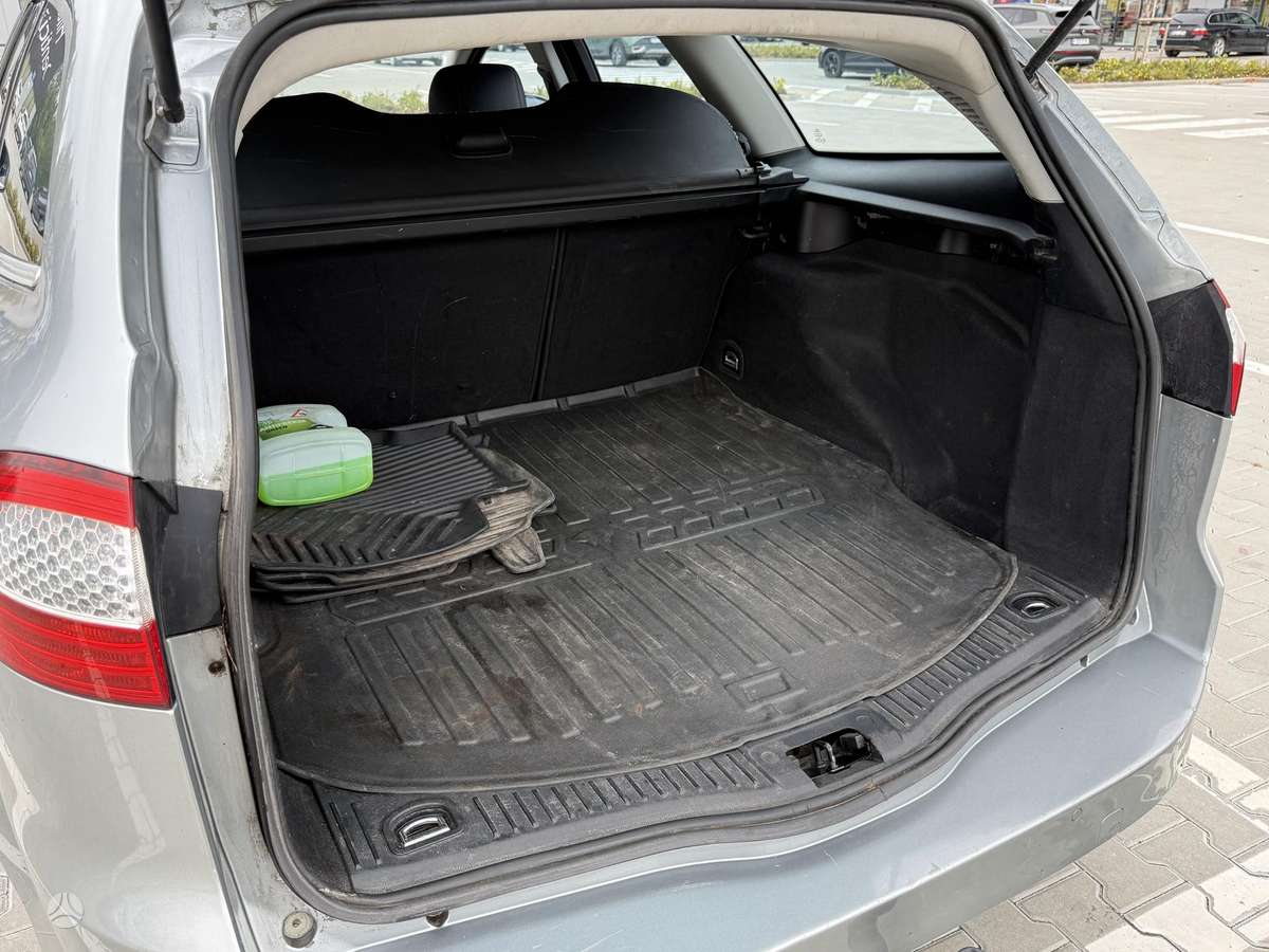 Ford Mondeo - 9