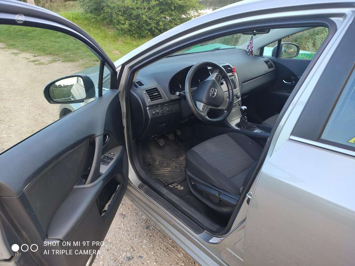 Toyota Avensis - 3