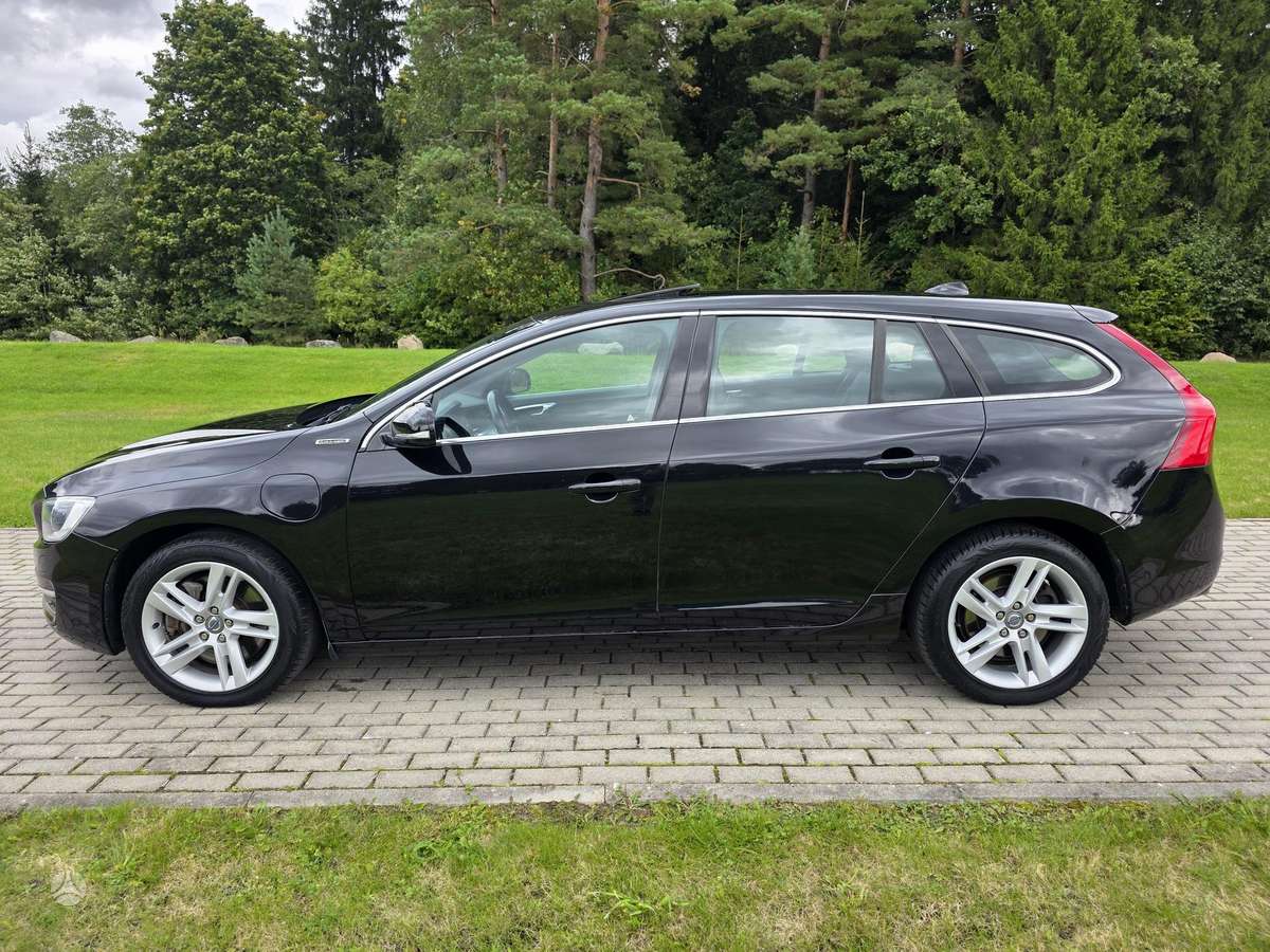 Volvo V60 - 11