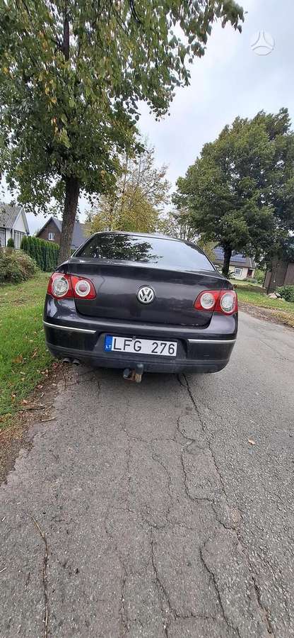 Volkswagen Passat - 3