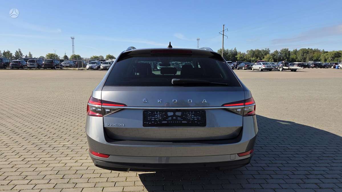Škoda Superb - 5