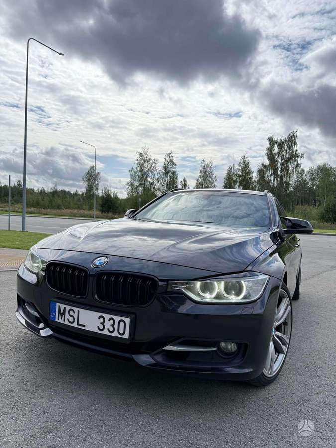 BMW 330 - 1