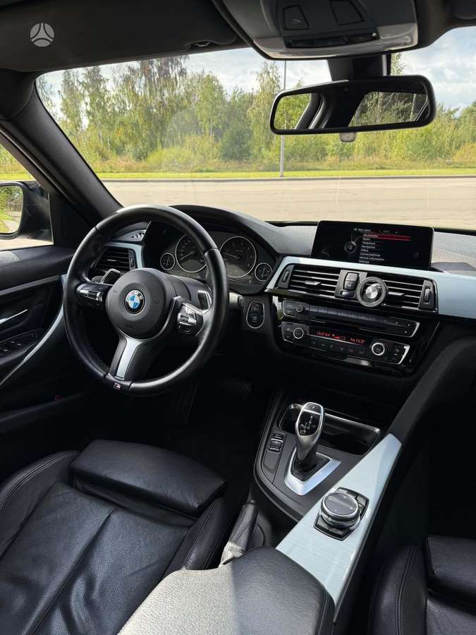 BMW 330 - 6