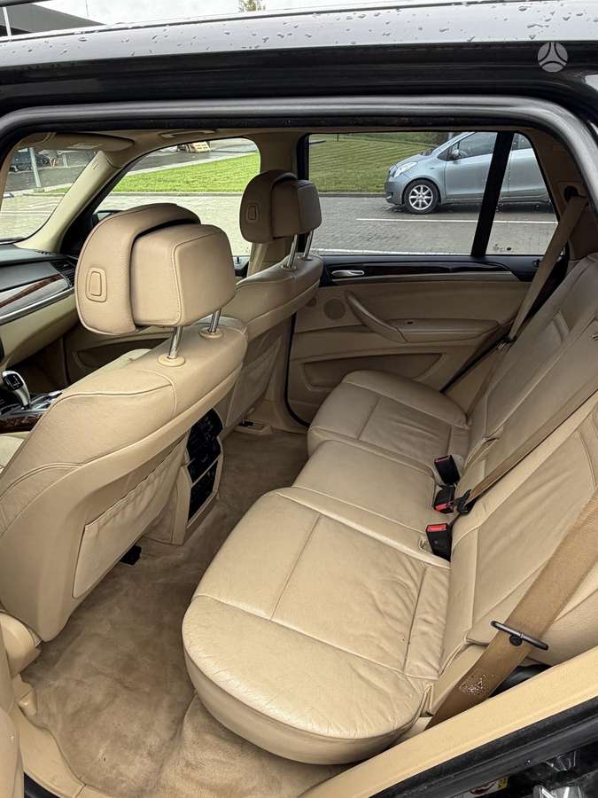 BMW X5 - 7