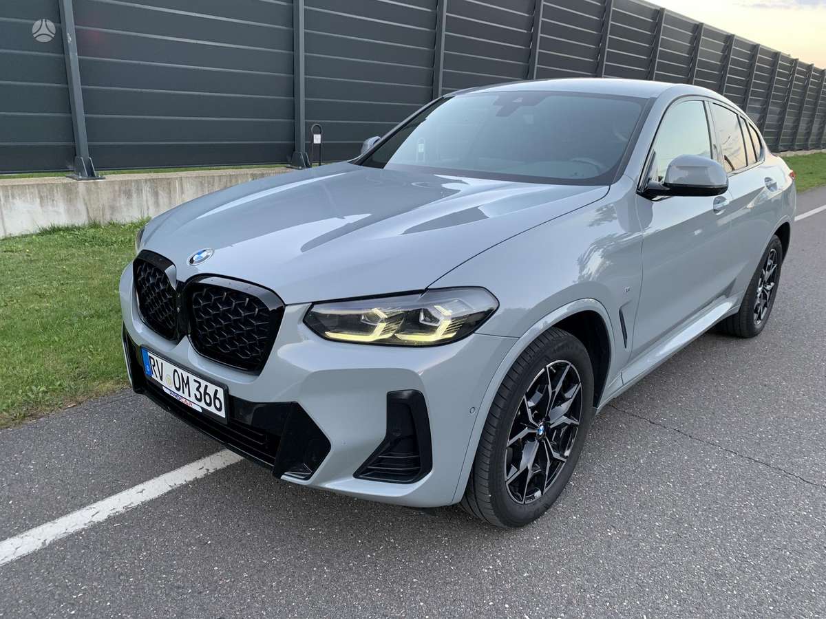 BMW X4 - 1