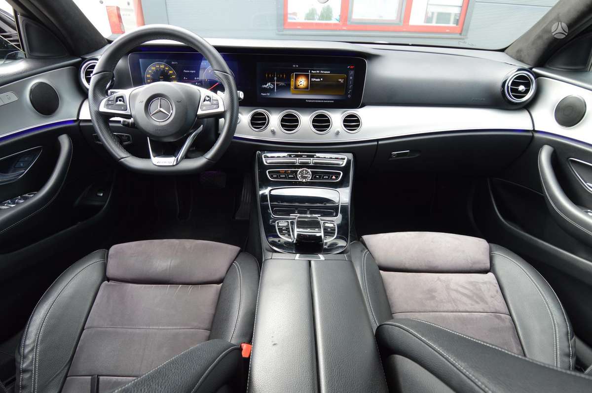 Mercedes-Benz E350 - 9