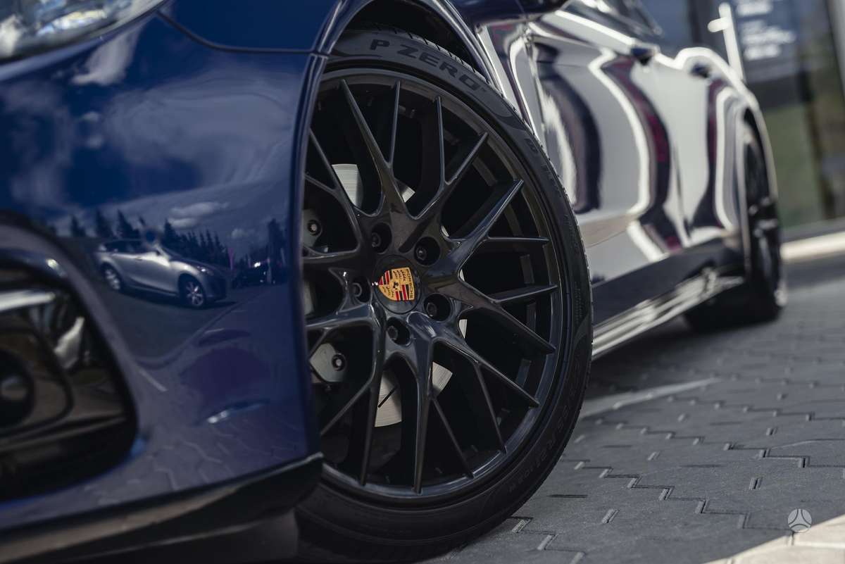 Porsche Panamera, 2.9 l., Хэтчбек