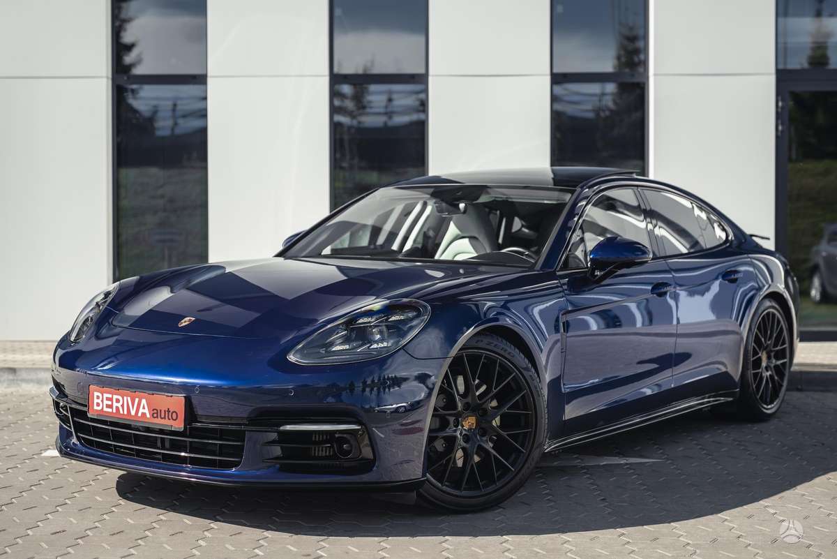 Porsche Panamera - 2