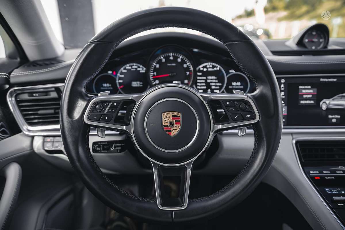Porsche Panamera, 2.9 l., Хэтчбек
