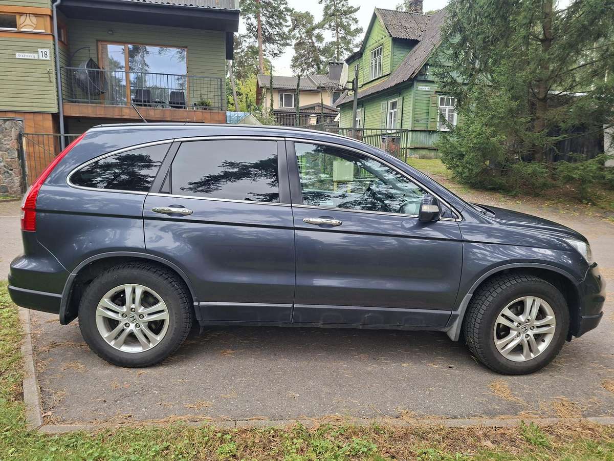 Honda CR-V - 1