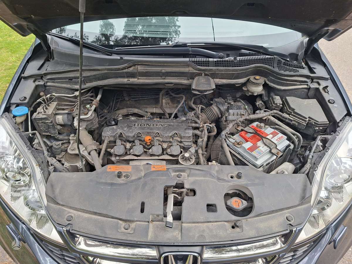 Honda CR-V - 12